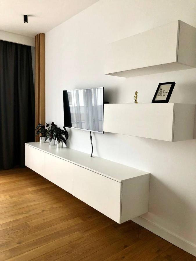 Apartaments Airport Okecie Premium Warsaw Luaran gambar