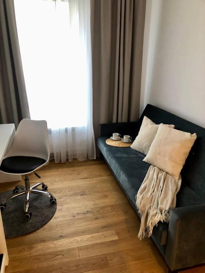 Apartaments Airport Okecie Premium Warsaw Luaran gambar